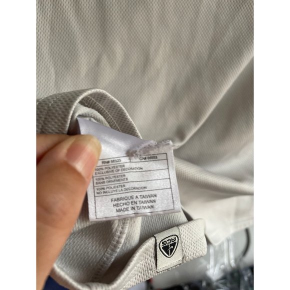 NIKE ACG Women Dri Fit Base Layer Silver Gray 1/4 Zip Mock Pullover M 8-10 - Picture 14 of 14